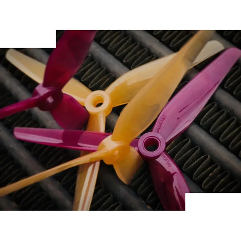 HQProp 5.1x3x3 5.1 Inch 3-Blade Ethix P3B Propeller Set (2x CW / 2x CCW) Peanut Butter Jelly Colors